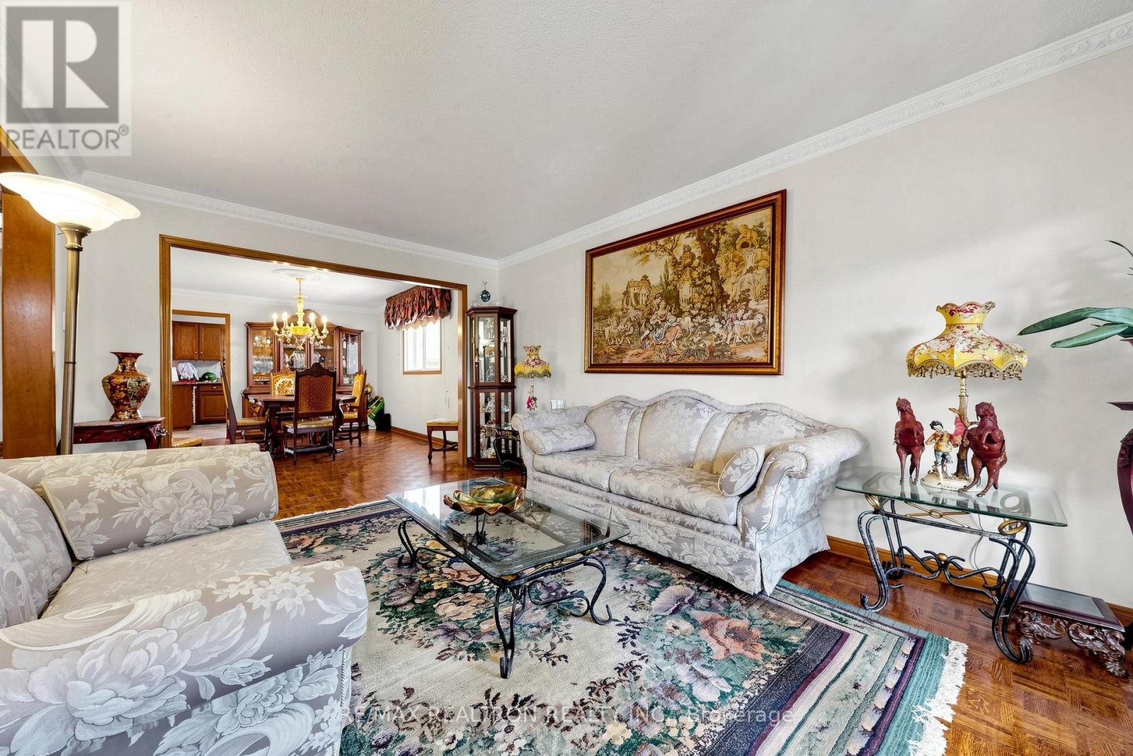 100 Gas Light Crescent, Vaughan, Ontario  L4L 8G1 - Photo 8 - N13412040