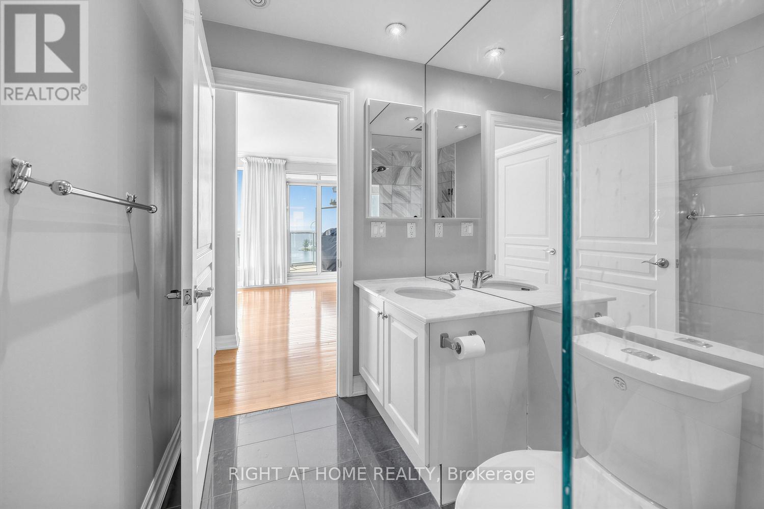 1503 - 2087 Lake Shore Boulevard W, Toronto, Ontario  M8V 4G3 - Photo 13 - W13013742