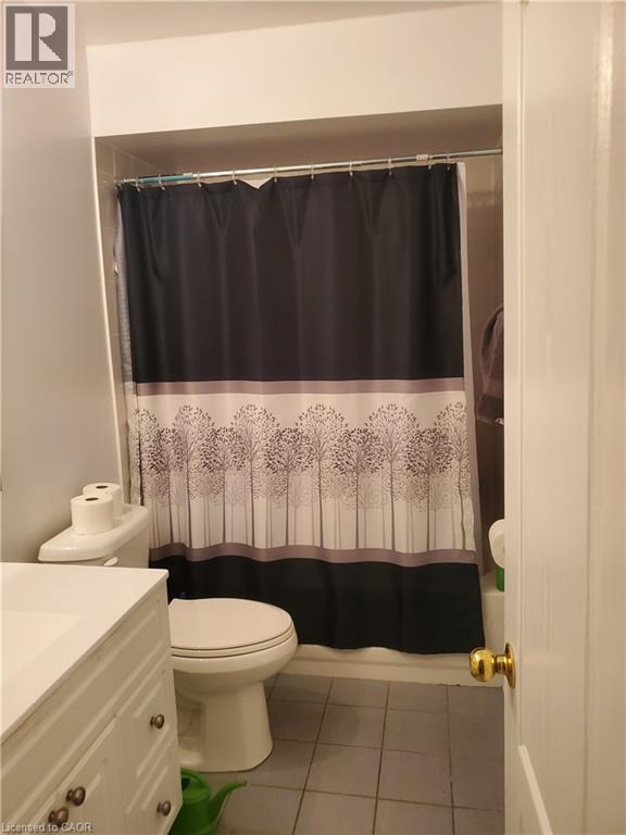 32 Stonecairn Drive, Cambridge, Ontario  N1T 1W3 - Photo 4 - 40837192