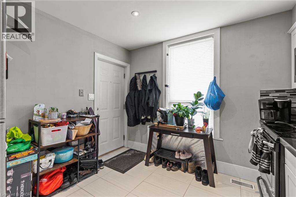 181 West Avenue N Unit# 3, Hamilton, Ontario  L9L 5C7 - Photo 3 - 40837552