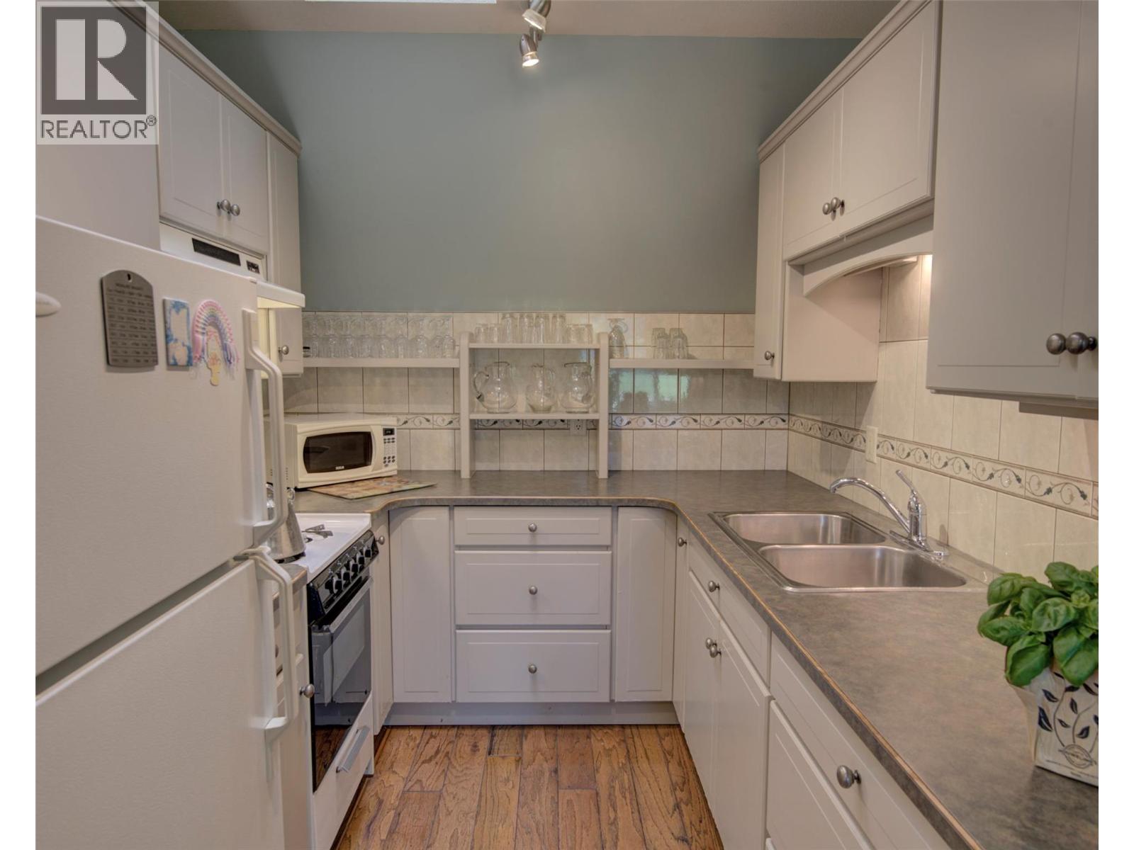 4201 Highland Park Road, Armstrong, British Columbia  V4Y 0L3 - Photo 61 - 10390322
