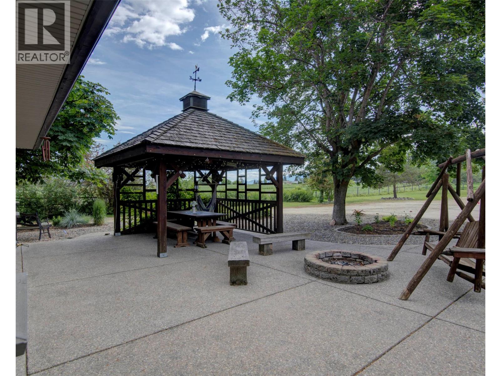 4201 Highland Park Road, Armstrong, British Columbia  V4Y 0L3 - Photo 72 - 10390322