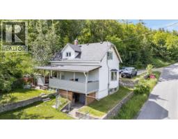 96 RESERVOIR Road, Warfield, British Columbia