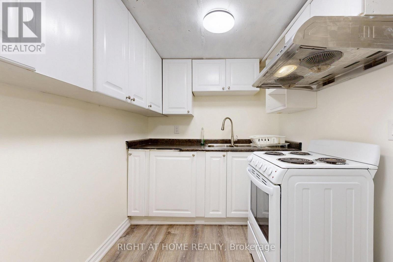 128 Woodward Avenue, Markham, Ontario  L3T 1E9 - Photo 36 - N13232960