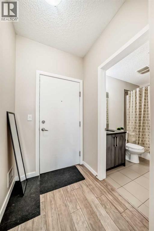 315, 402 Marquis Lane SE, Calgary, Alberta  T3M 2G7 - Photo 4 - A2290393