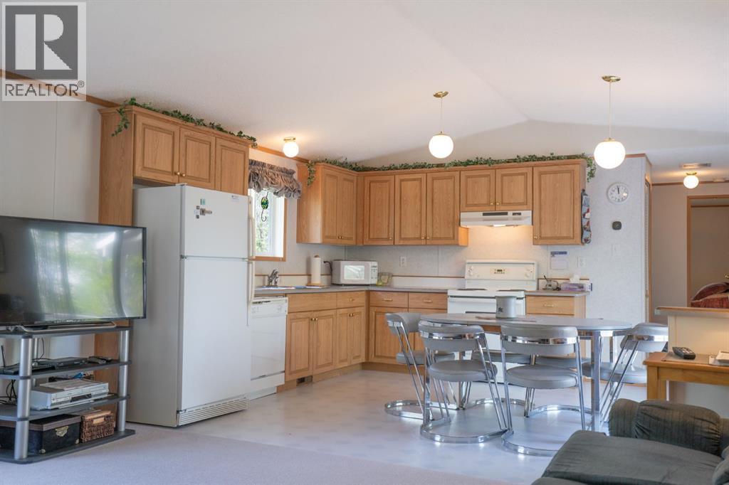 201 433042 Range Road 221, Rural Ponoka County, Alberta  T0B 0H0 - Photo 8 - A2316247