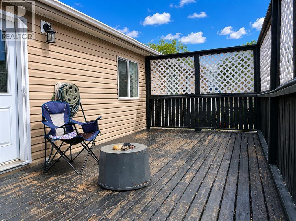 49 Lake Trail Estates, Bentley, Alberta  T0C 2J0 - Photo 3 - A2317273