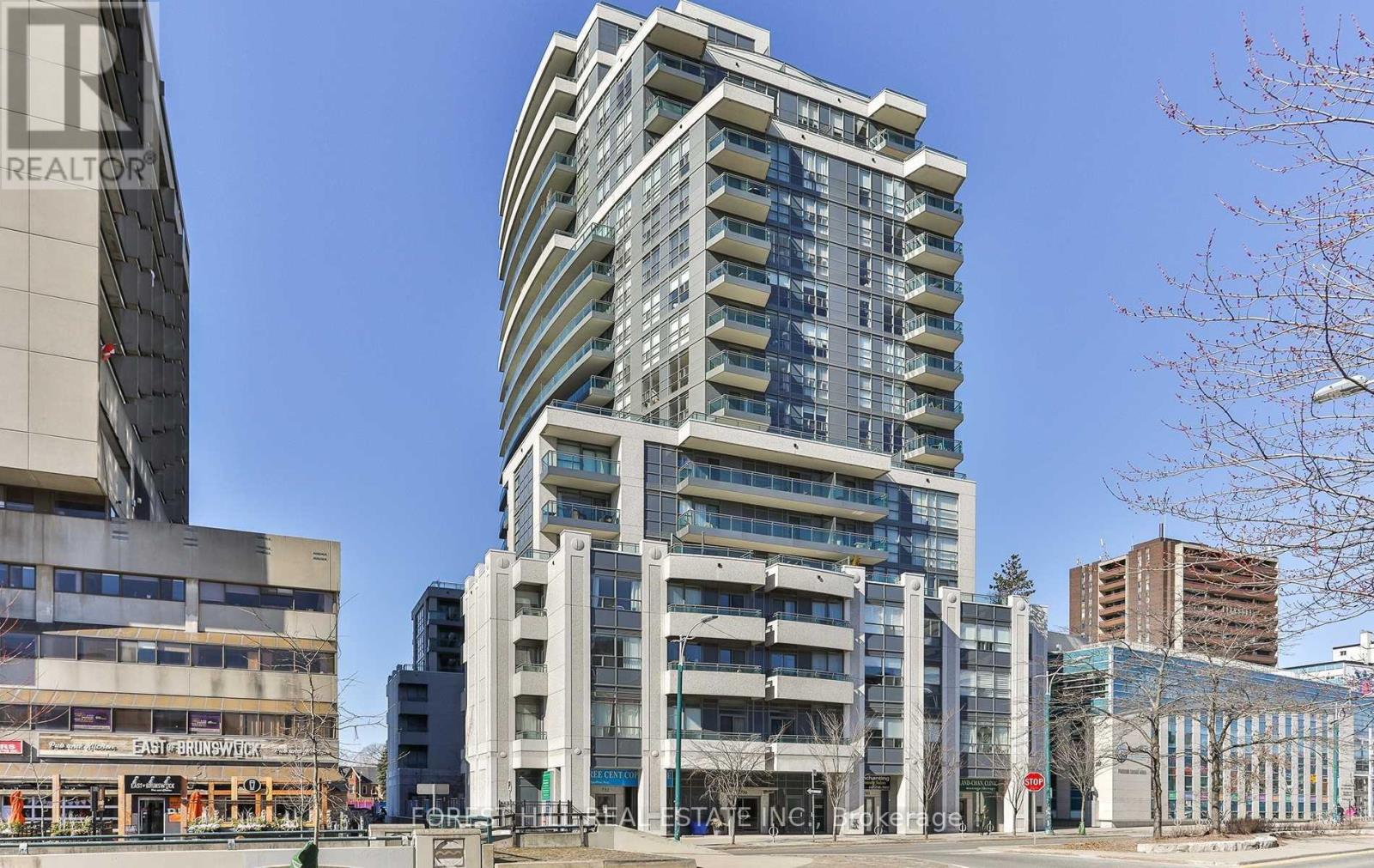 1104 - 736 SPADINA AVENUE, Toronto, Ontario