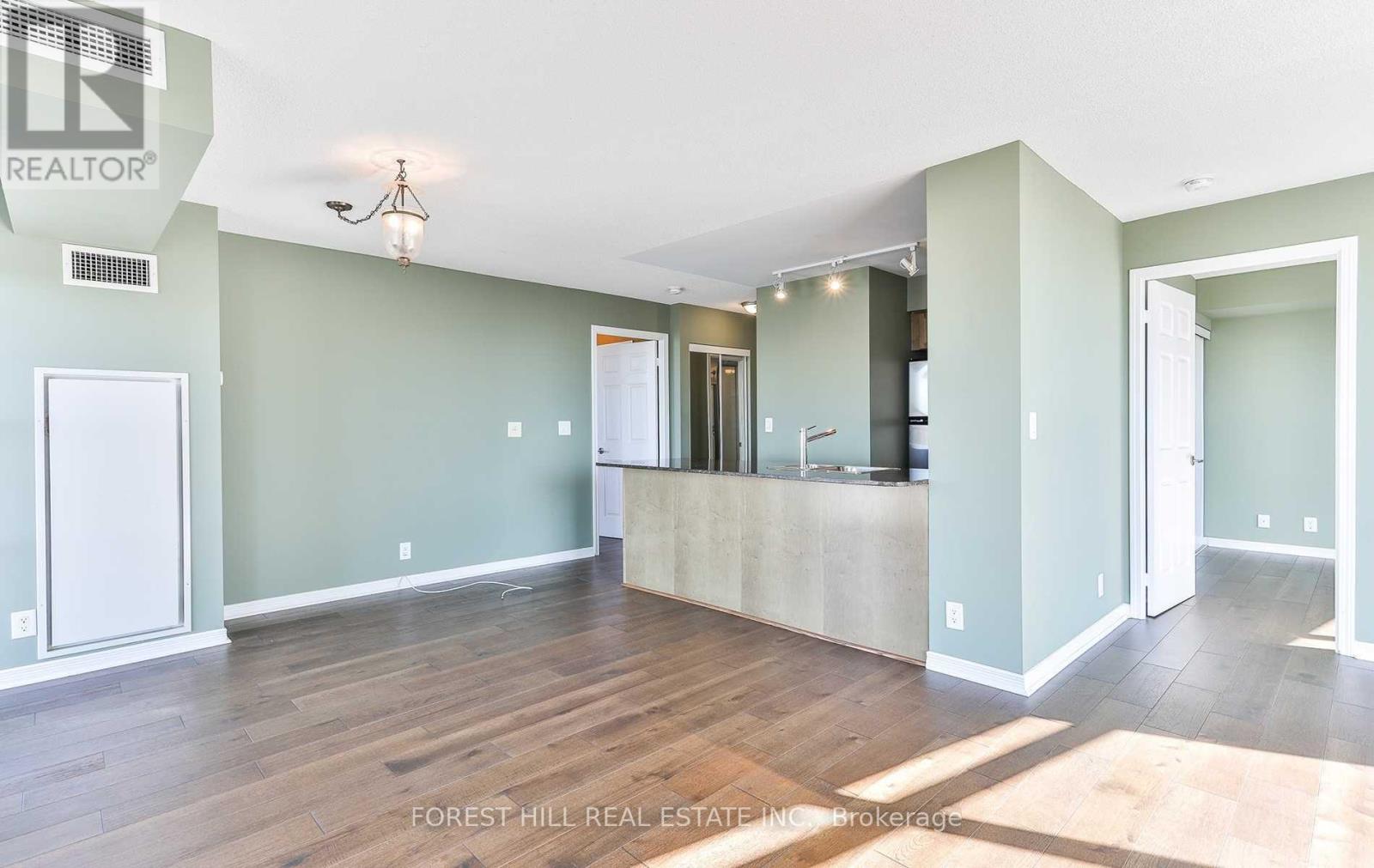 1104 - 736 Spadina Avenue, Toronto, Ontario  M5S 2J6 - Photo 7 - C13412068