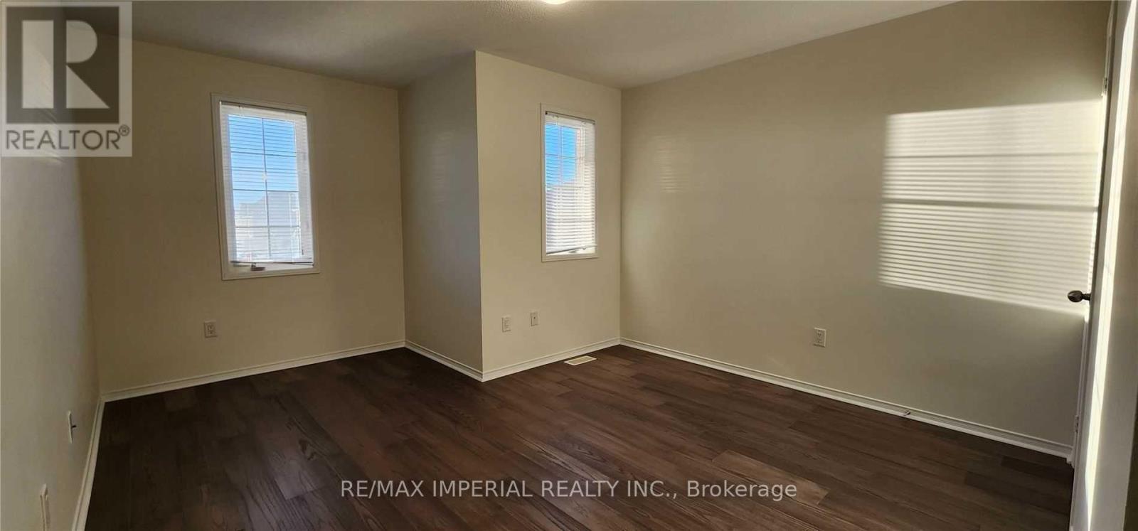 1423 Rennie Street, Oshawa, Ontario L1K 0N8 - Photo 11 - E13412086
