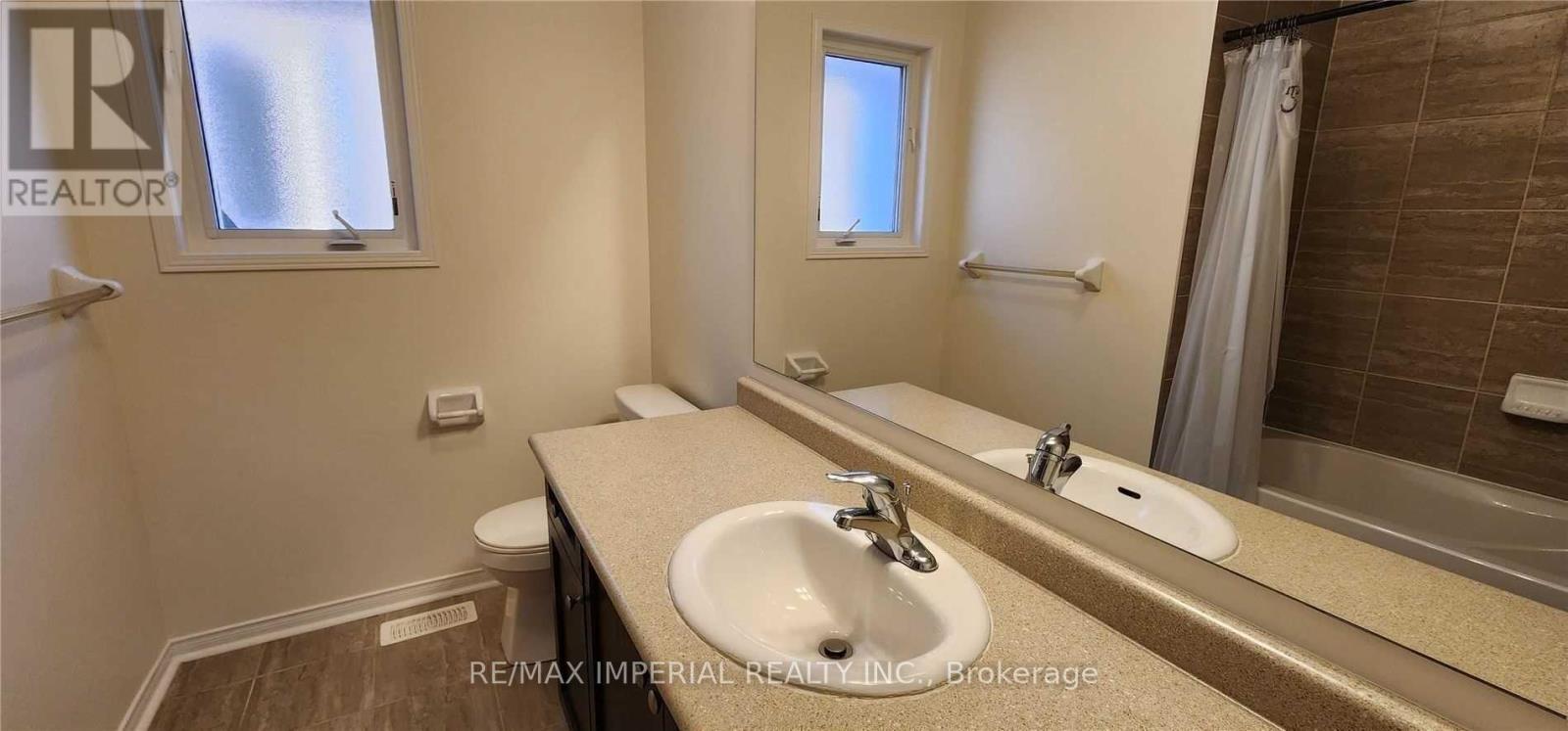1423 Rennie Street, Oshawa, Ontario L1K 0N8 - Photo 12 - E13412086