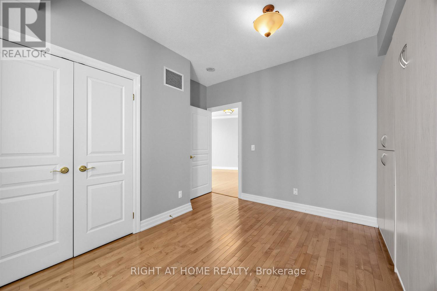 1503 - 2087 Lake Shore Boulevard W, Toronto, Ontario  M8V 4G3 - Photo 17 - W13013742