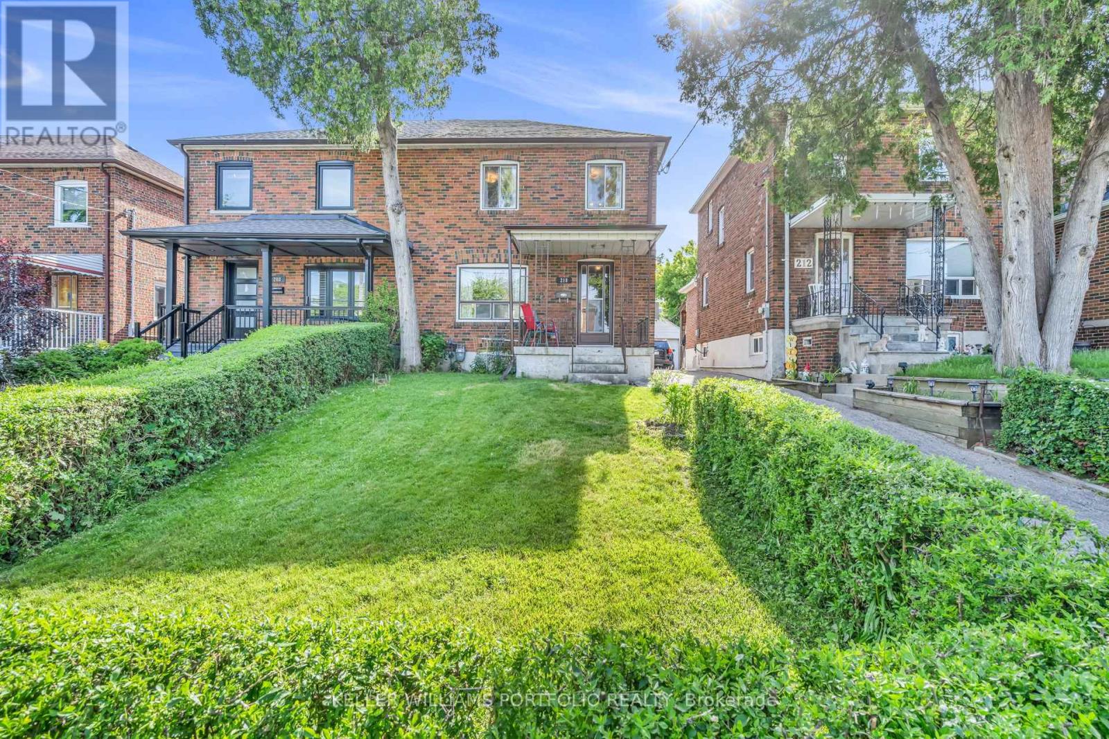 210 Bicknell Avenue, Toronto, Ontario  M6M 4G9 - Photo 26 - W13238628