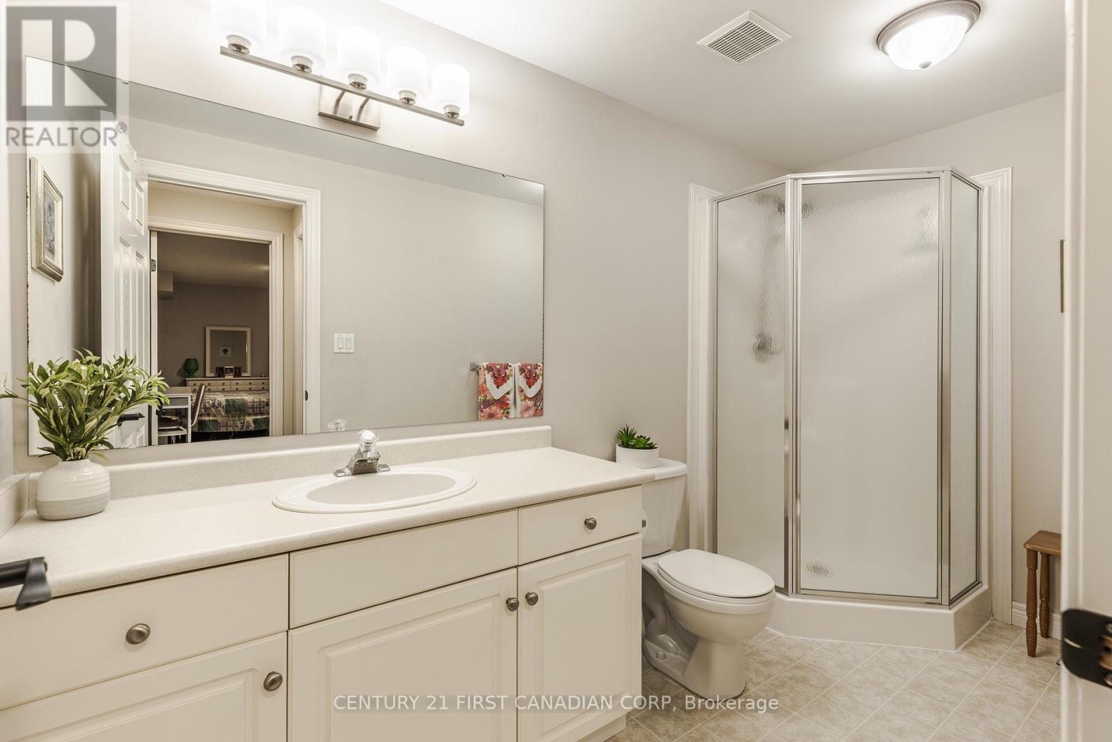 18 - 20 Windemere Place, St. Thomas, Ontario  N5R 6H6 - Photo 22 - X12689436