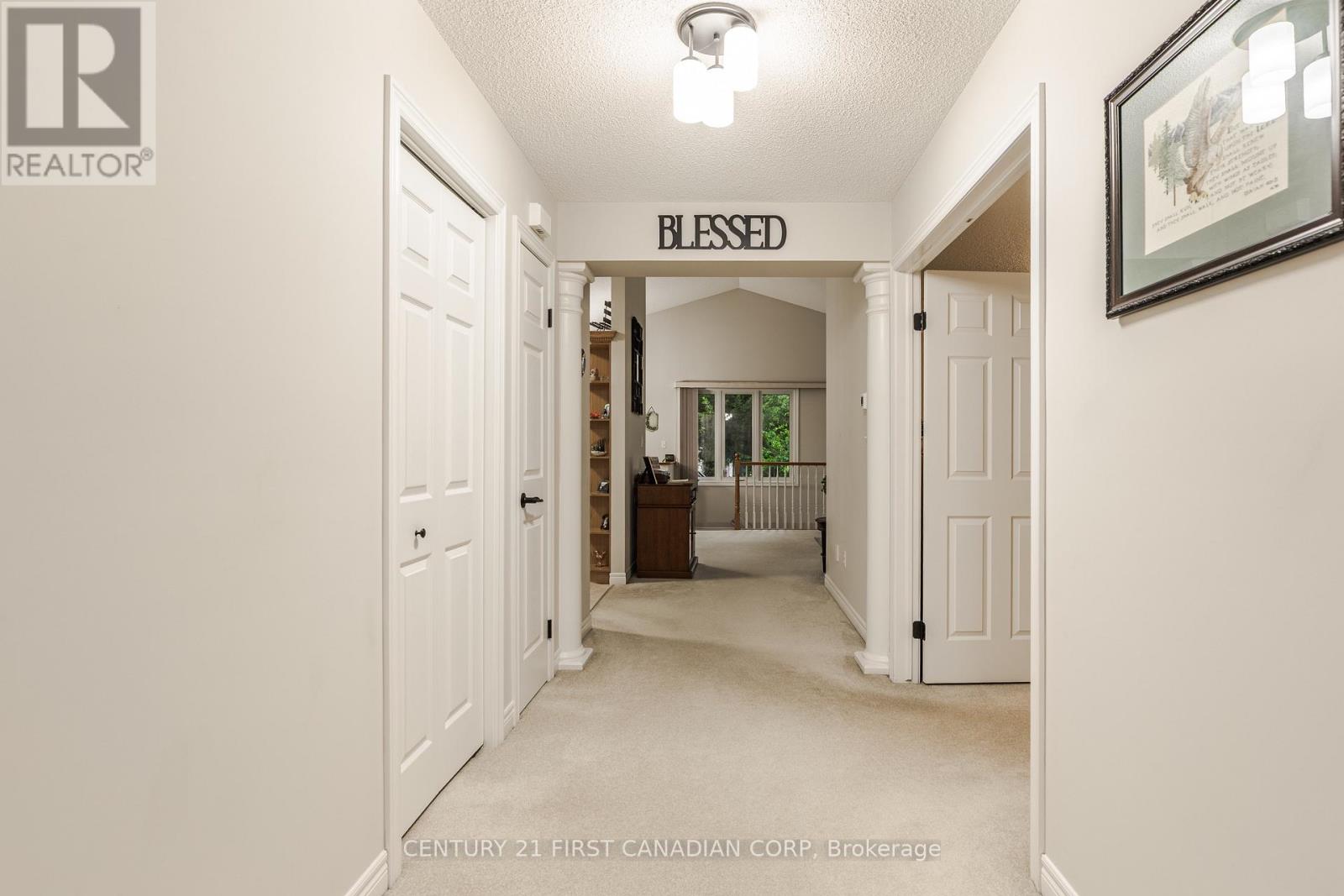 18 - 20 Windemere Place, St. Thomas, Ontario  N5R 6H6 - Photo 3 - X12689436