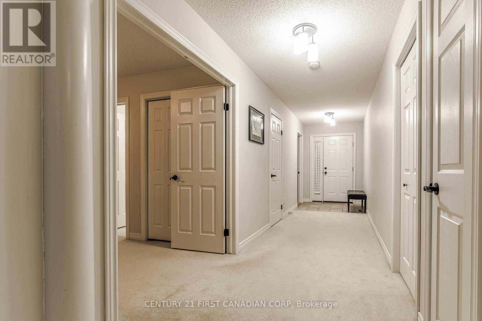 18 - 20 Windemere Place, St. Thomas, Ontario  N5R 6H6 - Photo 16 - X12689436
