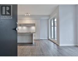 906 - 2 STECKLEY HOUSE LANE, Richmond Hill, Ontario