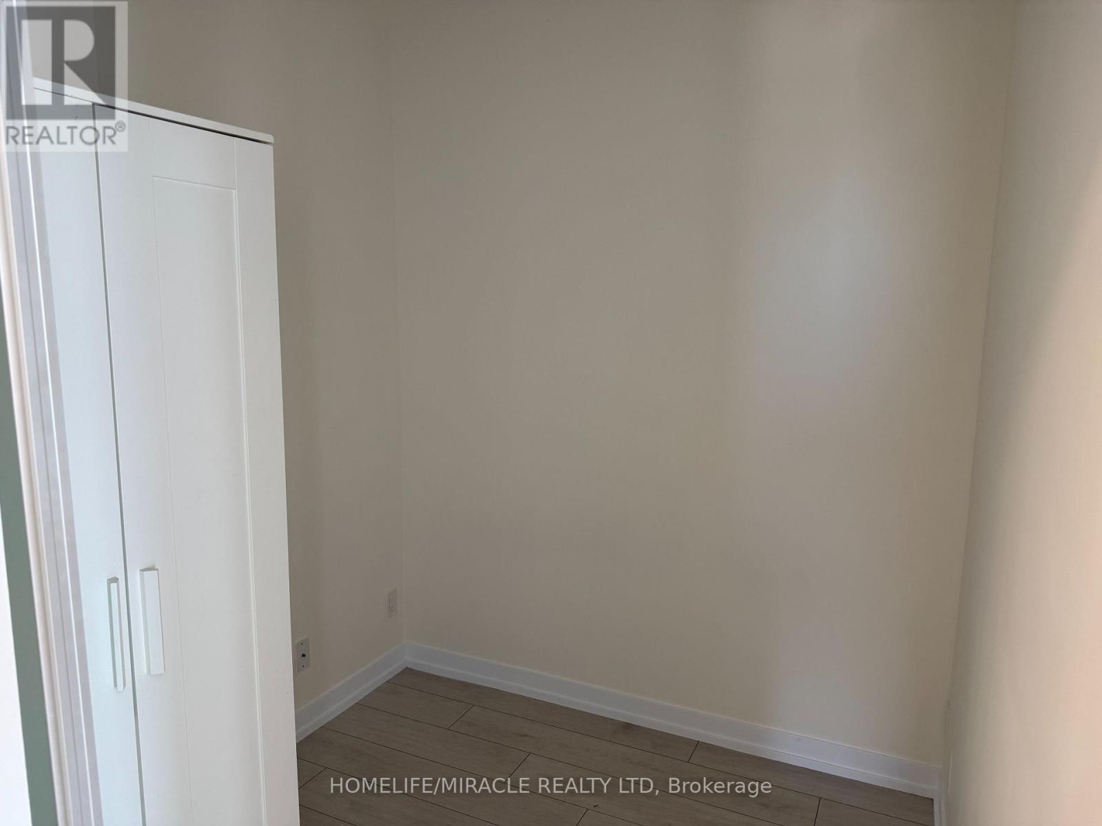 1809 - 5 Buttermill Avenue, Vaughan, Ontario L4K 0J5 - Photo 13 - N13412080