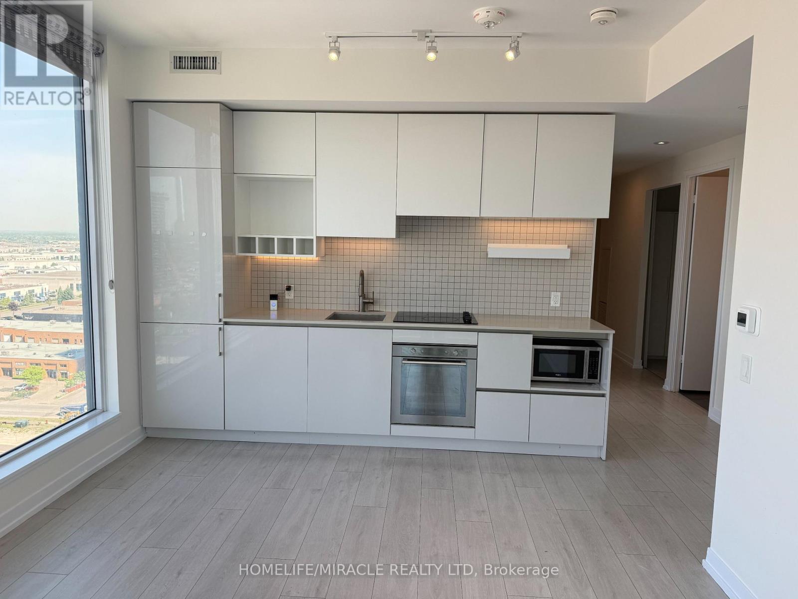 1809 - 5 Buttermill Avenue, Vaughan, Ontario L4K 0J5 - Photo 17 - N13412080