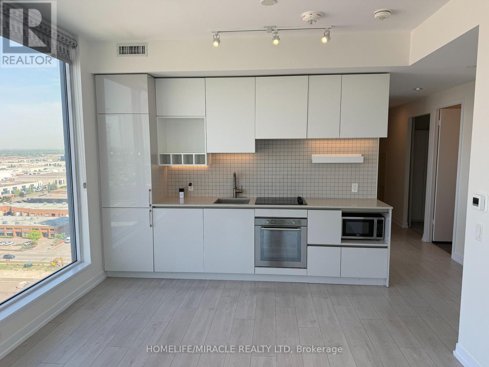 1809 - 5 Buttermill Avenue, Vaughan, Ontario L4K 0J5 - Photo 6 - N13412080