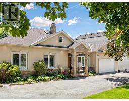 3 RAYMOND DRIVE, Vaughan, Ontario