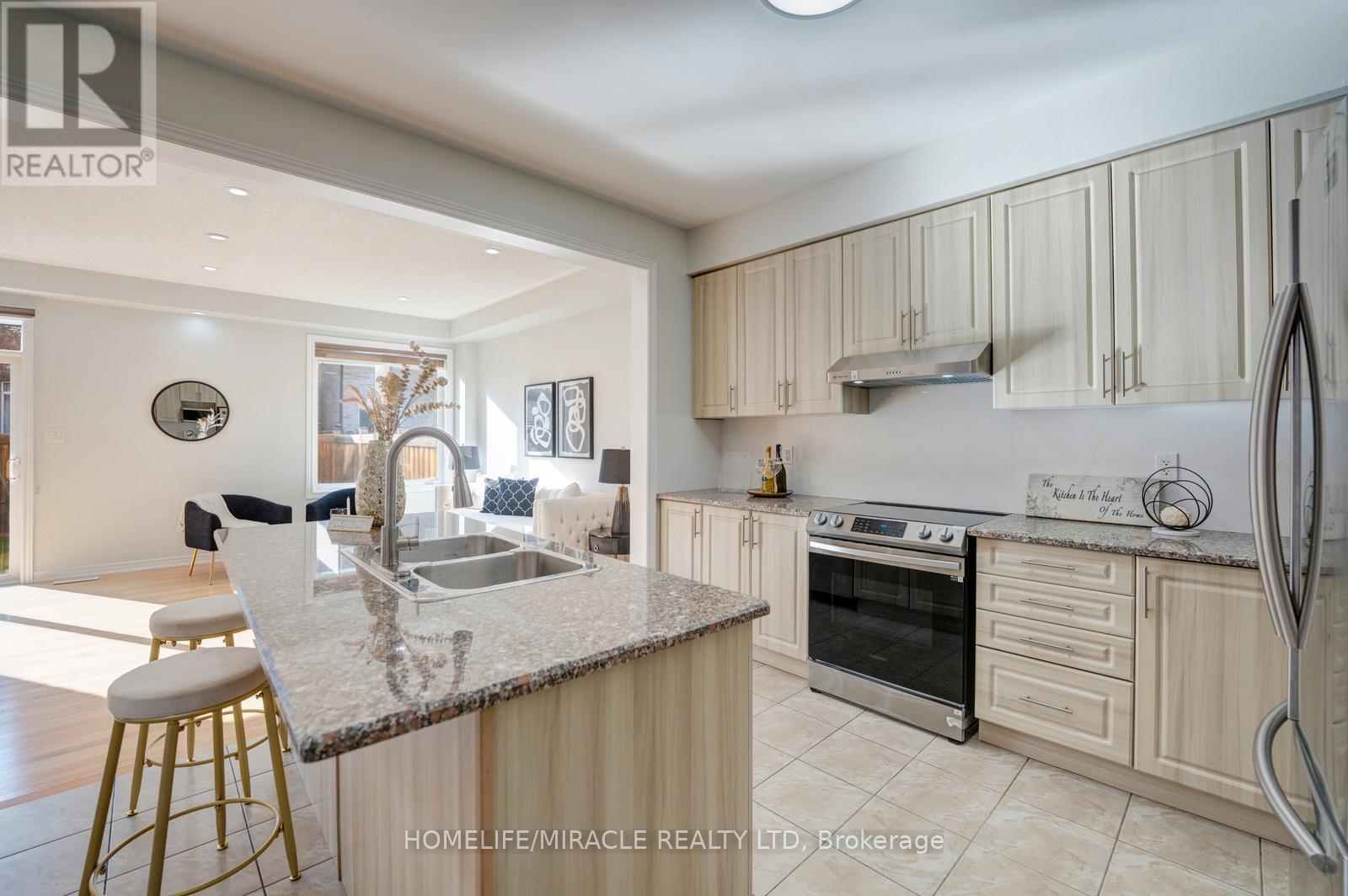 40 Swanton Road, Brampton, Ontario  L6X 0Y9 - Photo 10 - W13412082