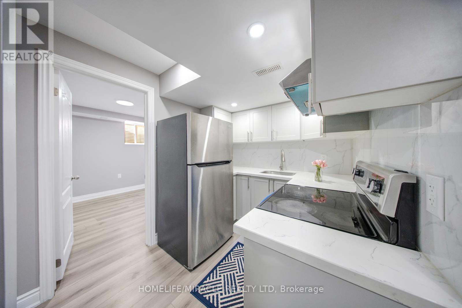 40 Swanton Road, Brampton, Ontario  L6X 0Y9 - Photo 37 - W13412082