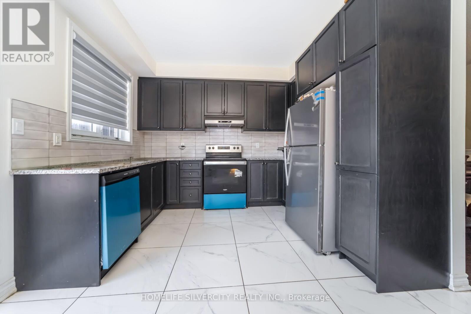357 Inspire Boulevard, Brampton, Ontario  L6R 4E4 - Photo 17 - W13412090