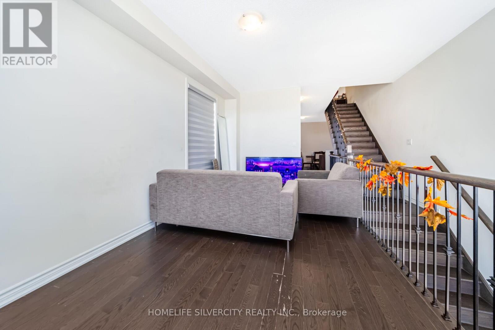 357 Inspire Boulevard, Brampton, Ontario  L6R 4E4 - Photo 9 - W13412090