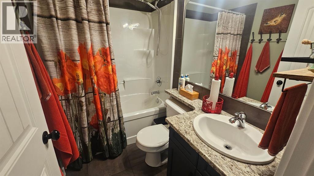 3505 52 Street, Camrose, Alberta  T4V 5H6 - Photo 5 - A2317757
