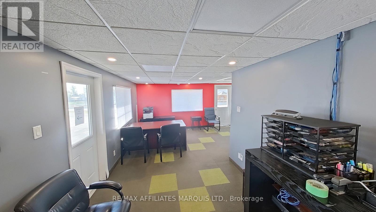 17361 Cornwall Centre Road, South Stormont, Ontario K6K 1K6 - Photo 10 - X13412150