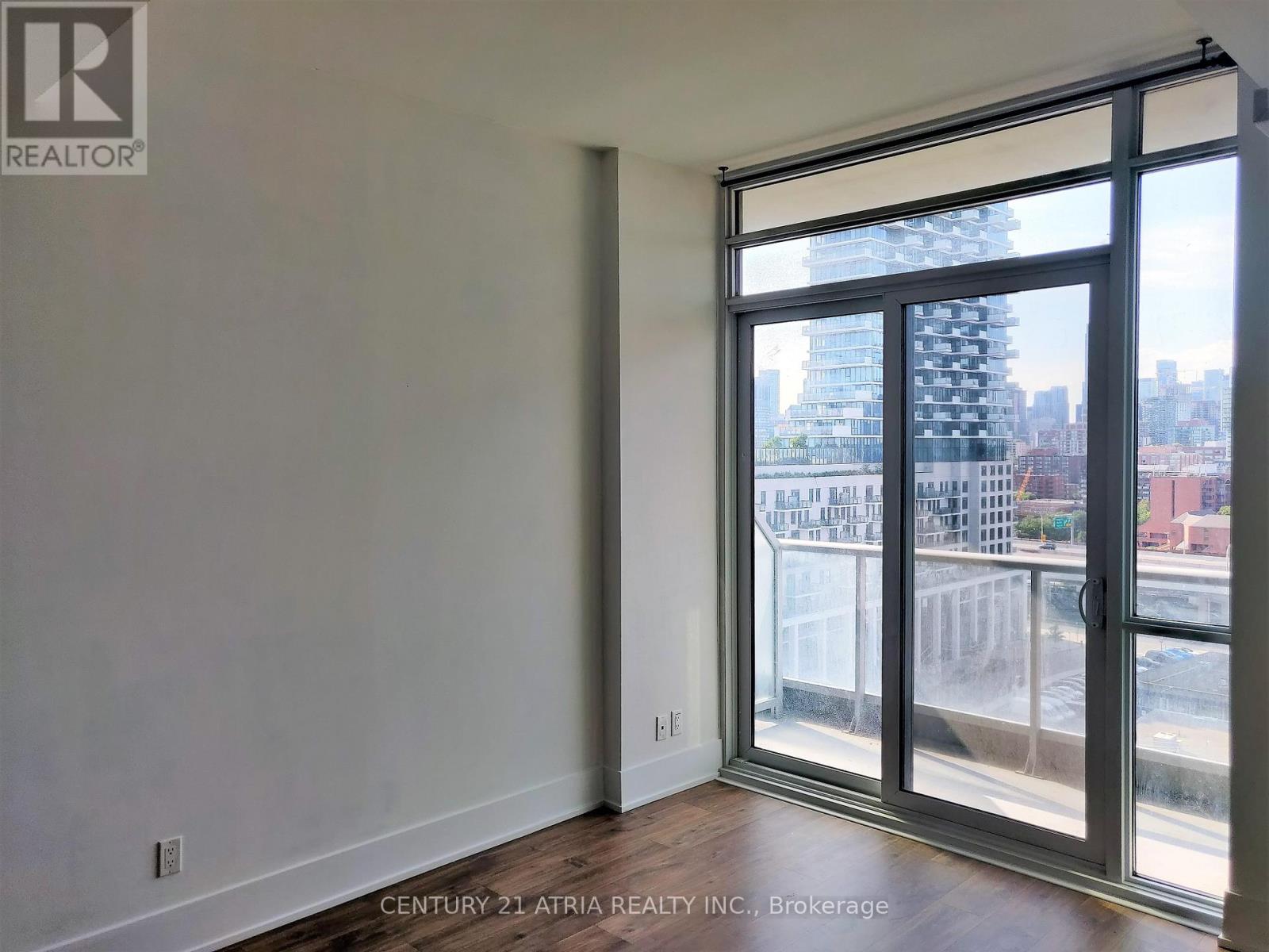 Gph24 - 1 Edgewater Drive, Toronto, Ontario  M5A 0L1 - Photo 6 - C13412102
