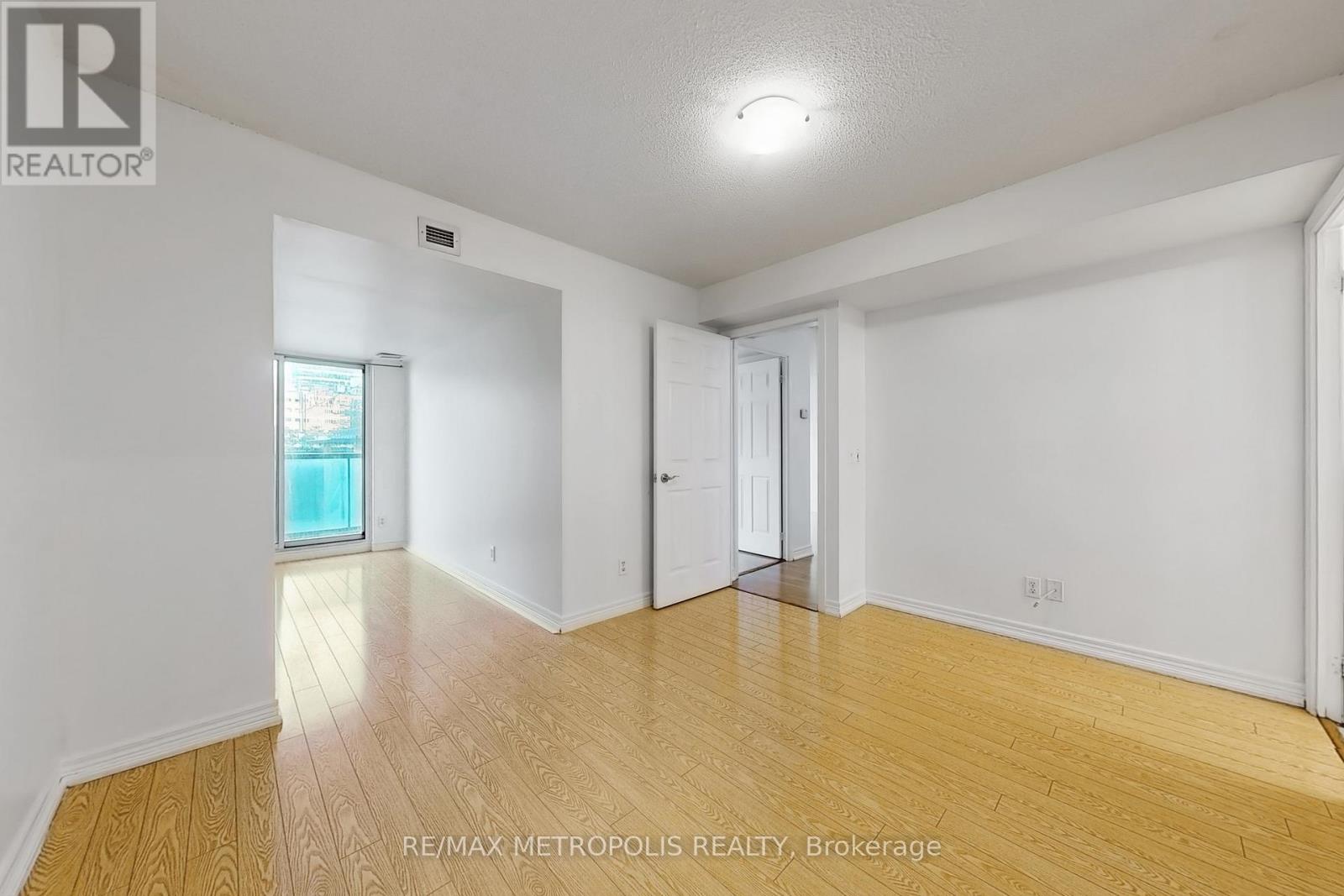 502 - 30 Grand Trunk Crescent, Toronto, Ontario  M5J 3A4 - Photo 16 - C13412118