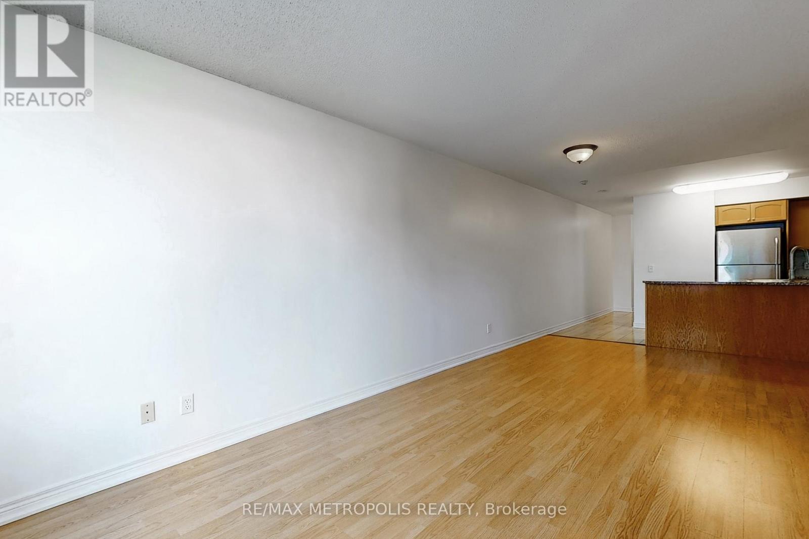 502 - 30 Grand Trunk Crescent, Toronto, Ontario  M5J 3A4 - Photo 8 - C13412118