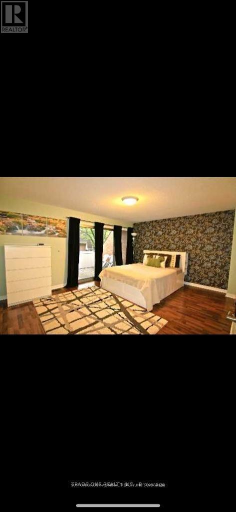 78 Flaming Rose Way, Toronto, Ontario  M2N 5W8 - Photo 5 - C13412144