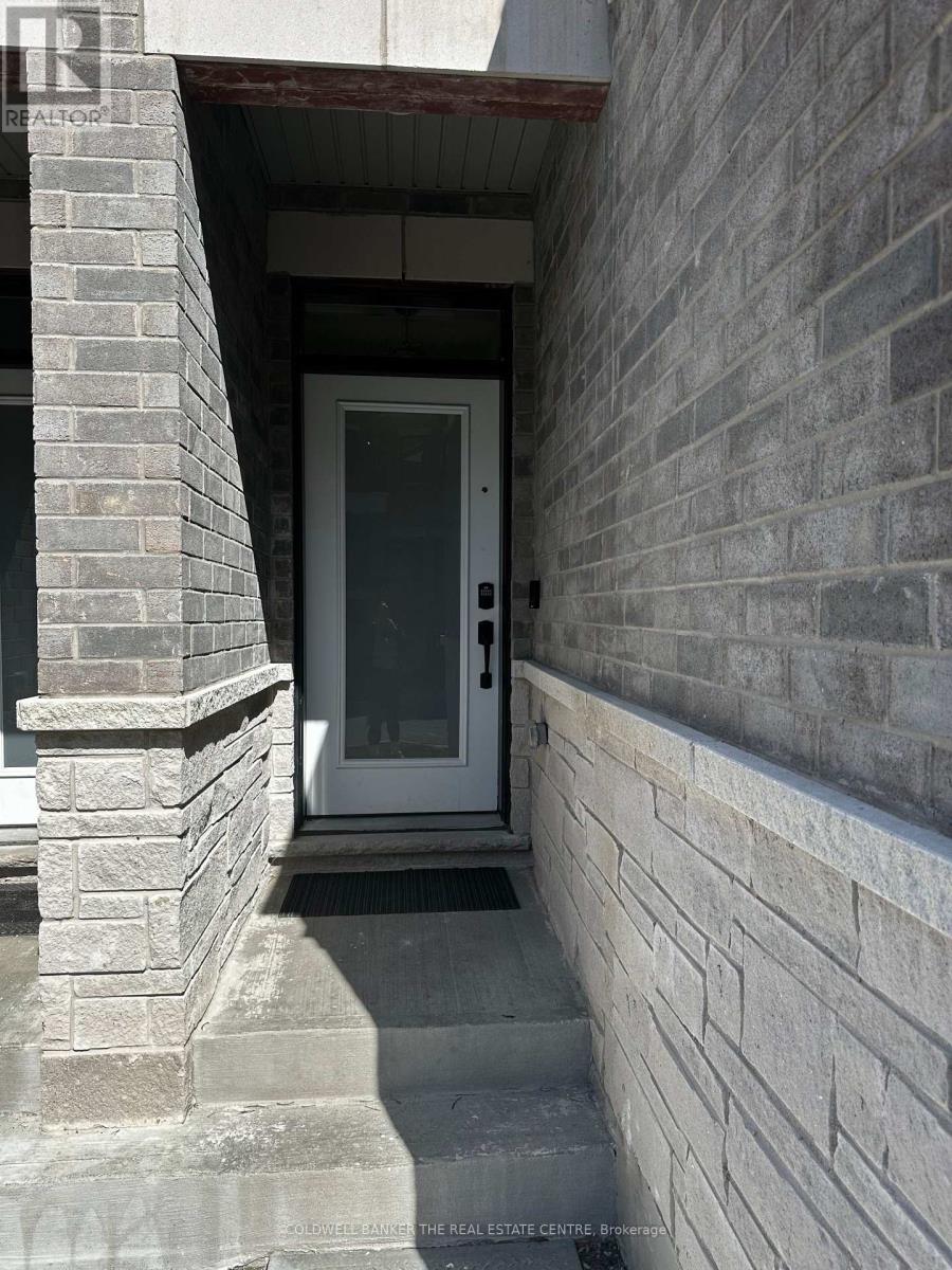 Main - 26 Gerry Henry Lane, Clarington, Ontario  L1E 0L8 - Photo 3 - E13412100