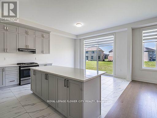 26 Hummingbird Grove, Adjala-Tosorontio, Ontario  L0G 1W0 - Photo 12 - N13412092