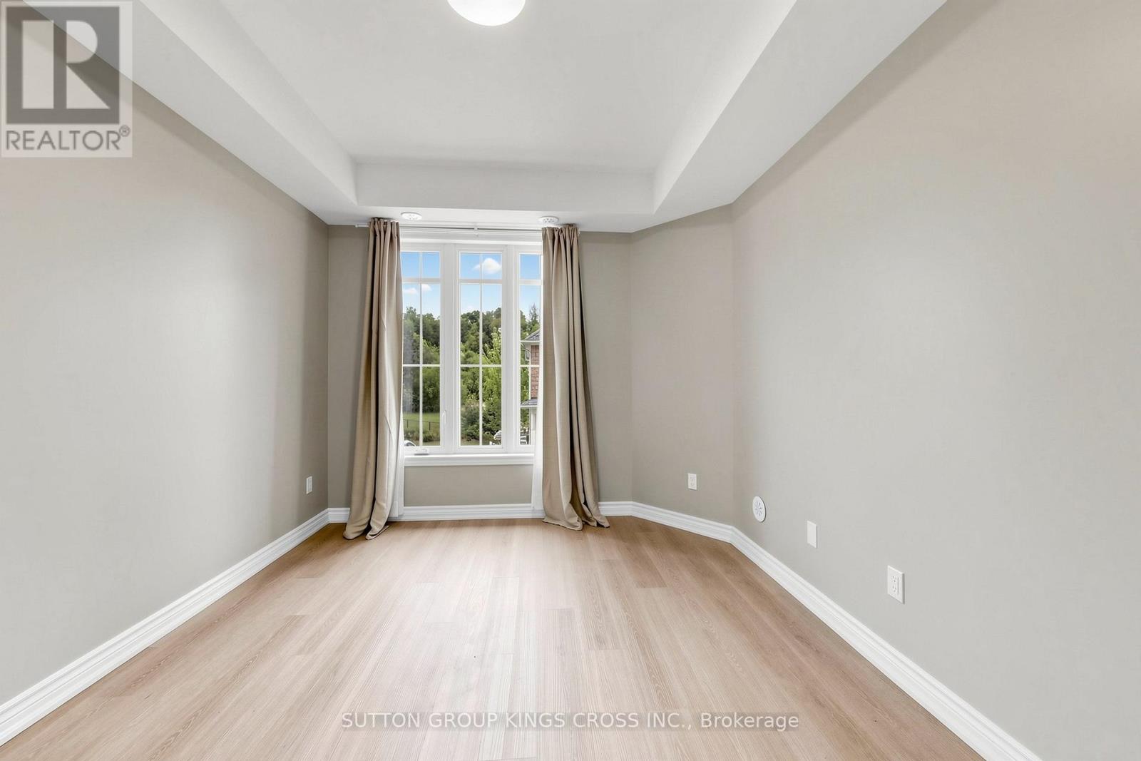 9 - 196 Pine Grove Road, Vaughan, Ontario  L4L 0H8 - Photo 10 - N13412132