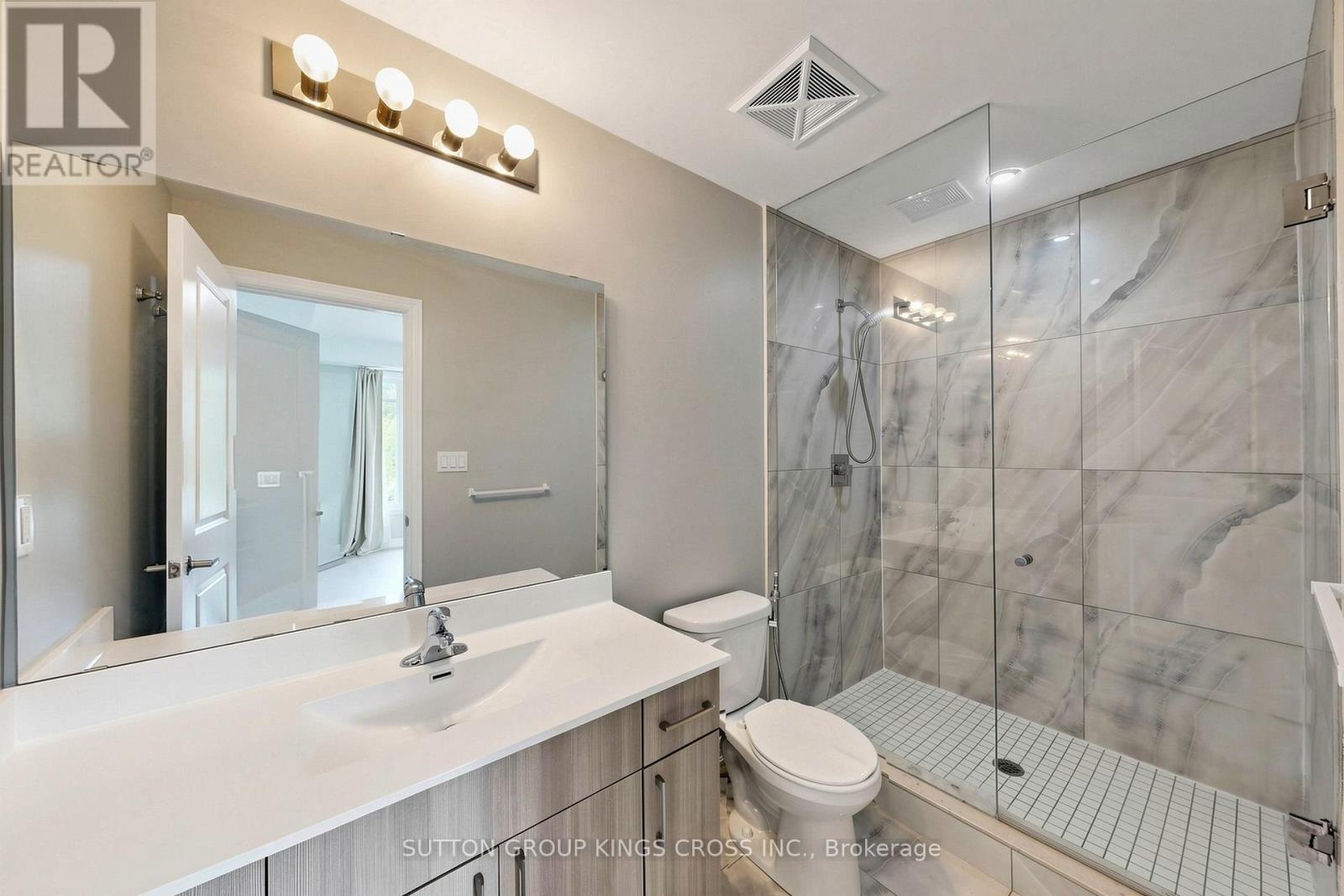 9 - 196 Pine Grove Road, Vaughan, Ontario  L4L 0H8 - Photo 13 - N13412132