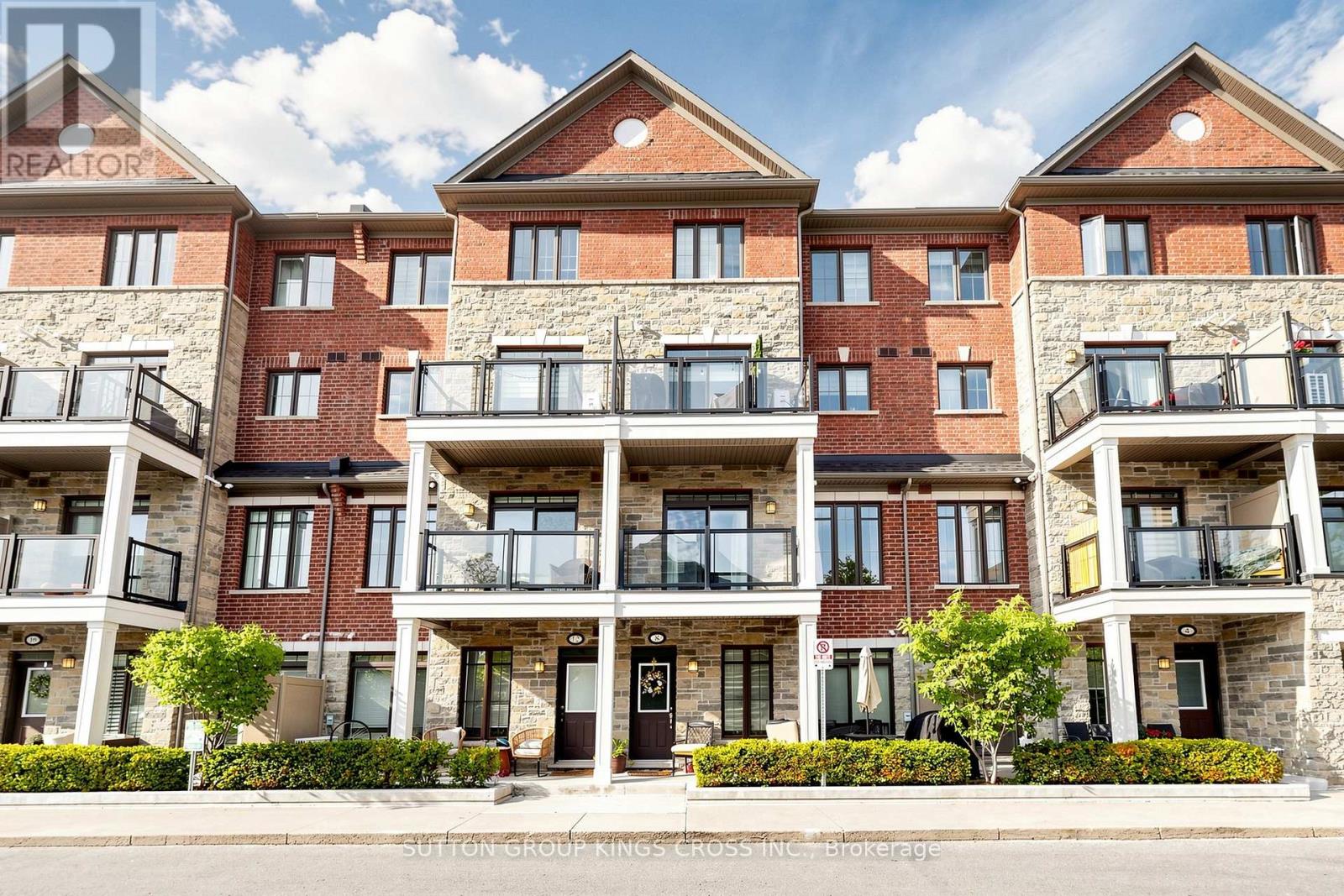 9 - 196 Pine Grove Road, Vaughan, Ontario  L4L 0H8 - Photo 3 - N13412132