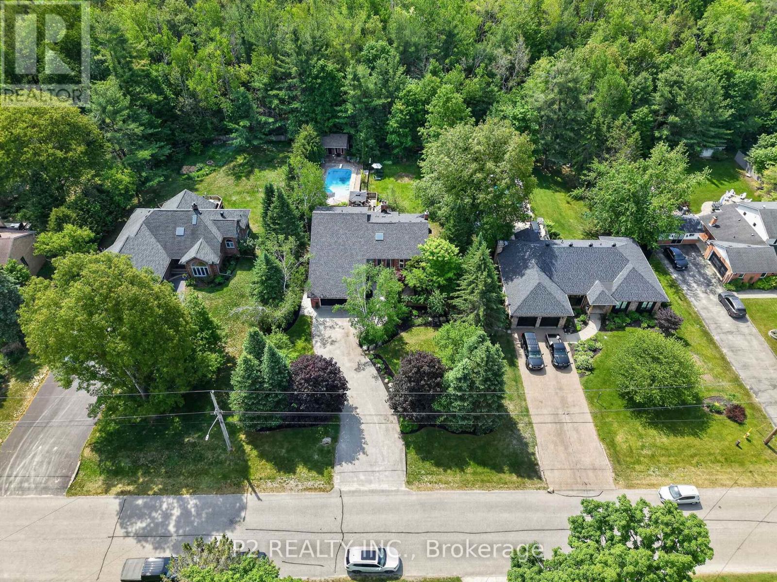 35 JODIES LANE, Springwater, Ontario