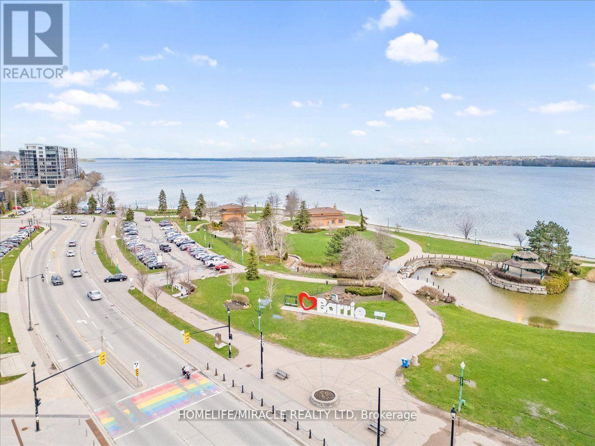 444 Blake Street, Barrie, Ontario L4M 1L3 - Photo 17 - S13412126