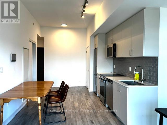 560 - 1005 Dundas Street E, Oakville, Ontario  L6H 8C7 - Photo 8 - W13412120