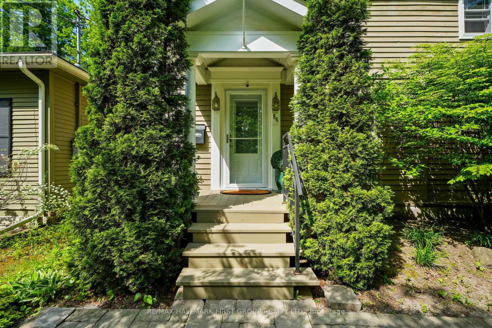 54 Pine Street S, Port Hope, Ontario  L1A 3E9 - Photo 3 - X13117166
