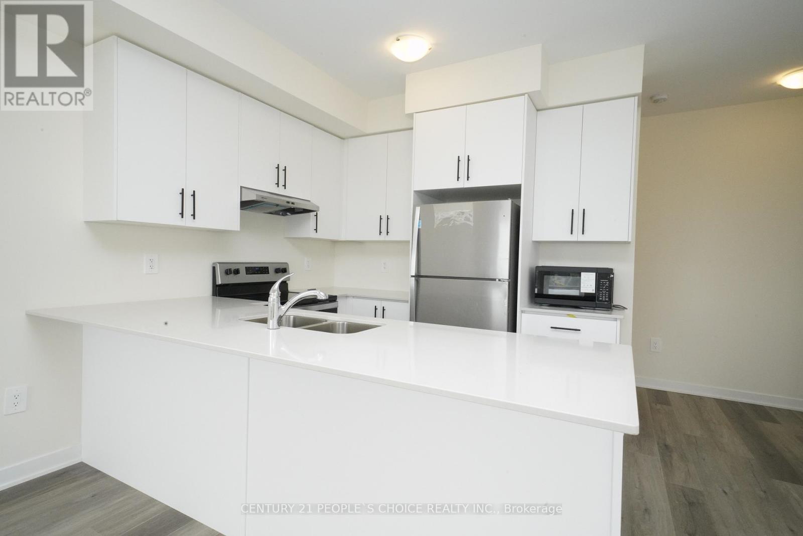 302 - 1695 Dersan Street, Pickering, Ontario  L1X 0S9 - Photo 10 - E13412166