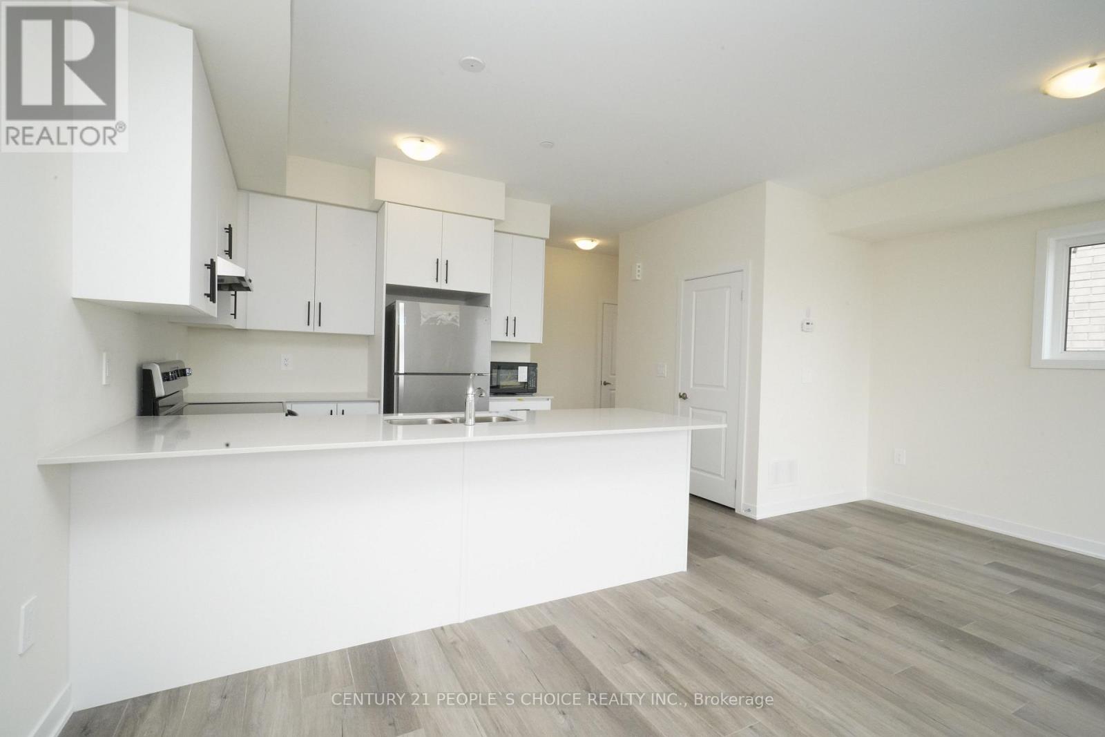 302 - 1695 Dersan Street, Pickering, Ontario  L1X 0S9 - Photo 12 - E13412166