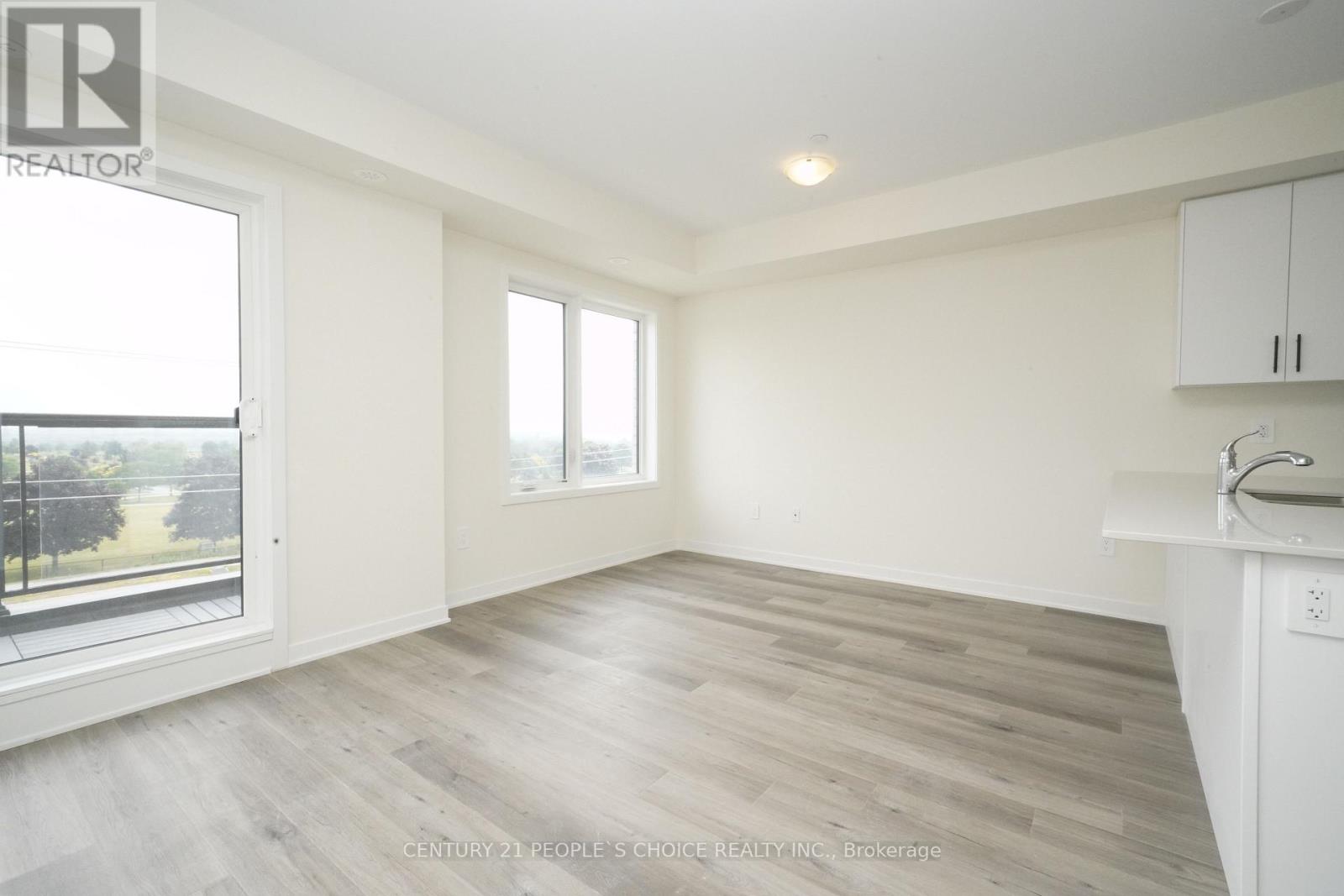 302 - 1695 Dersan Street, Pickering, Ontario  L1X 0S9 - Photo 14 - E13412166