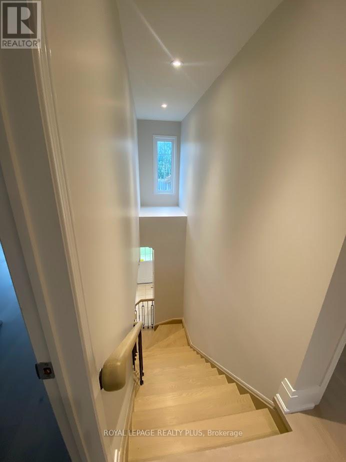1812 Castlemore Avenue, Markham, Ontario  L6E 2E5 - Photo 12 - N13412170