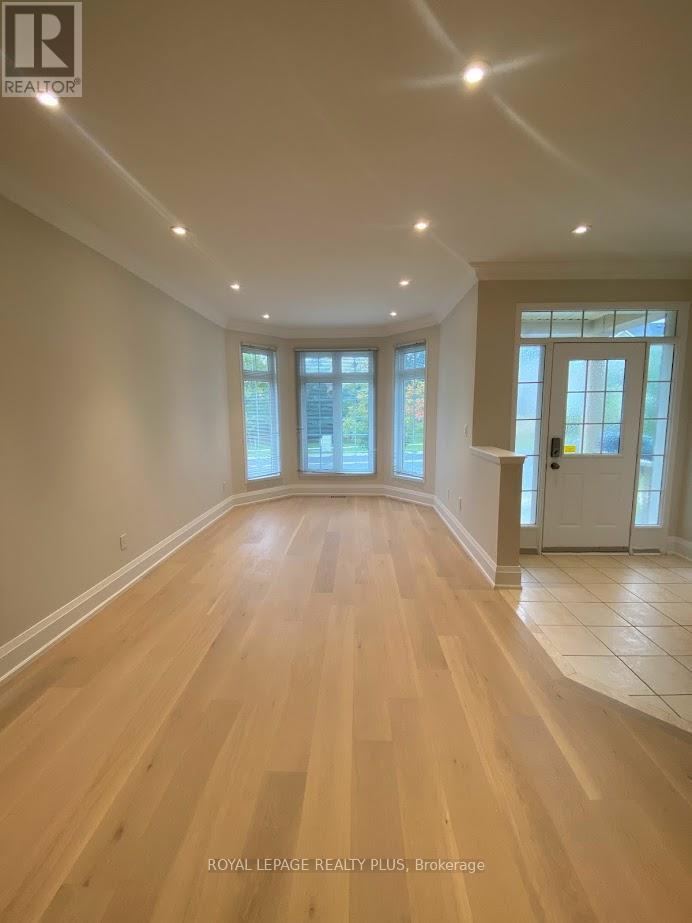 1812 Castlemore Avenue, Markham, Ontario  L6E 2E5 - Photo 3 - N13412170