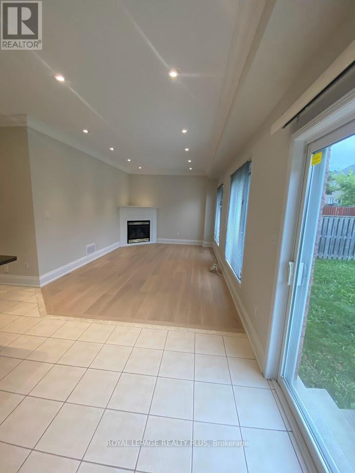 1812 Castlemore Avenue, Markham, Ontario  L6E 2E5 - Photo 9 - N13412170